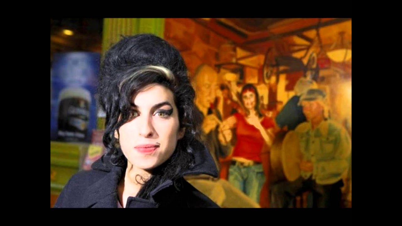 ♥ Amy Winehouse - [ rare ] photo tribute & Grammys live audio  ♫ - R.I.P ♥