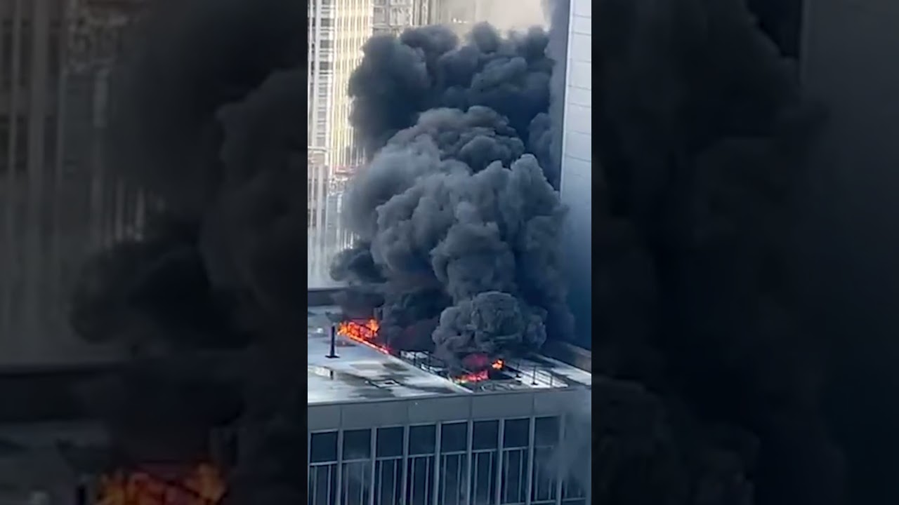 Massive fire burns in NYC Midtown high-rise by start of St. Patrick&rsquo;s Day Parade #shorts