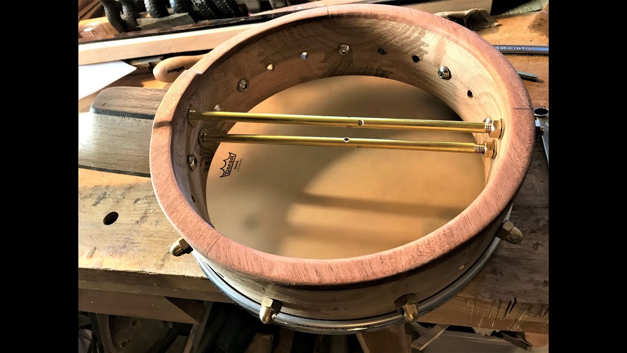 See how Clawhammer Banjo Nr. 14 and other of my banjos were built out of second hand wood.