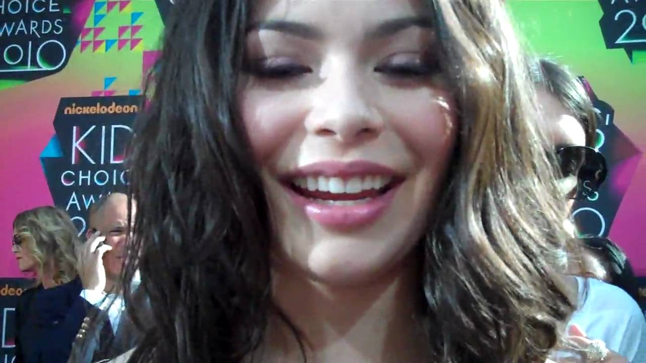 Miranda Cosgrove at the 2010 Nickelodeon Kids Choice Awards