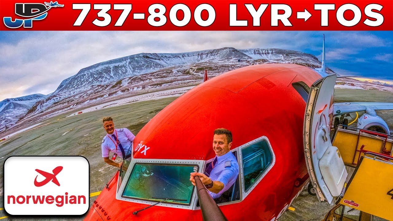 Norwegian Boeing 737-800 Cockpit Longyearbyen🇳🇴 to Tromso🇳🇴