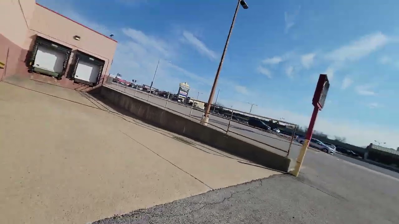 Abandoned shop n save in springfield il