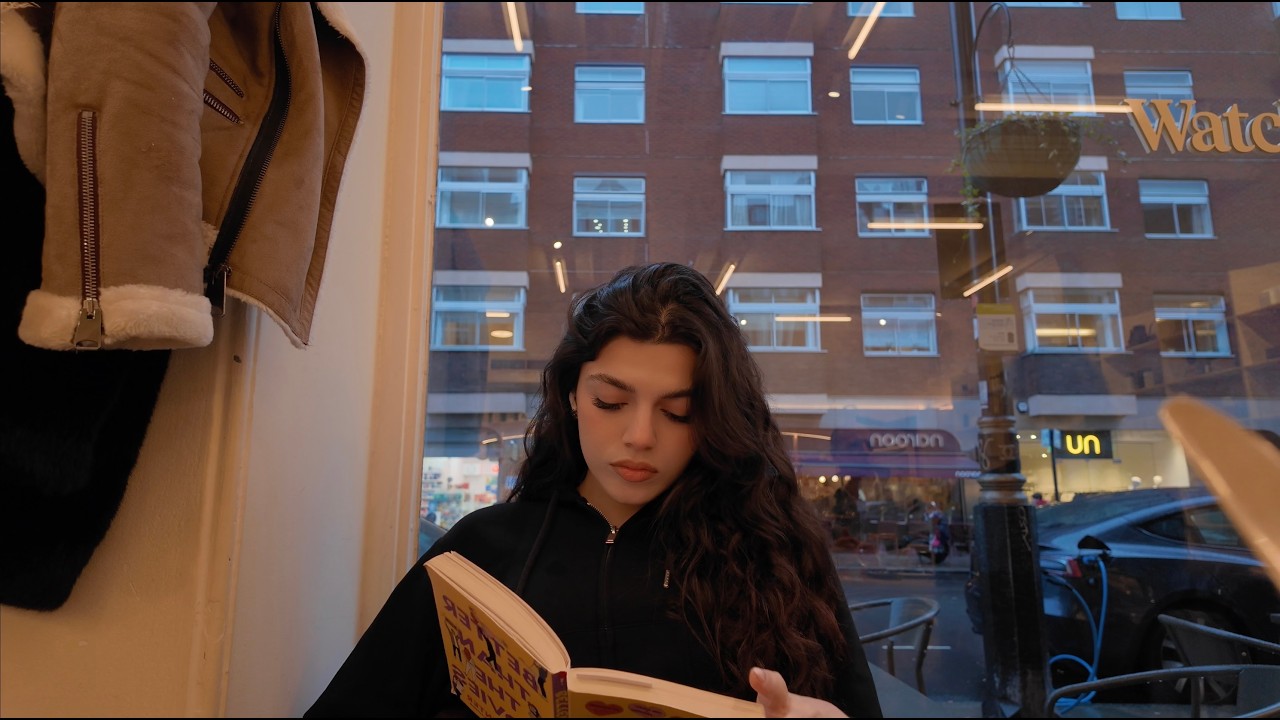 London vlog: lots of shopping, books, and conversations
