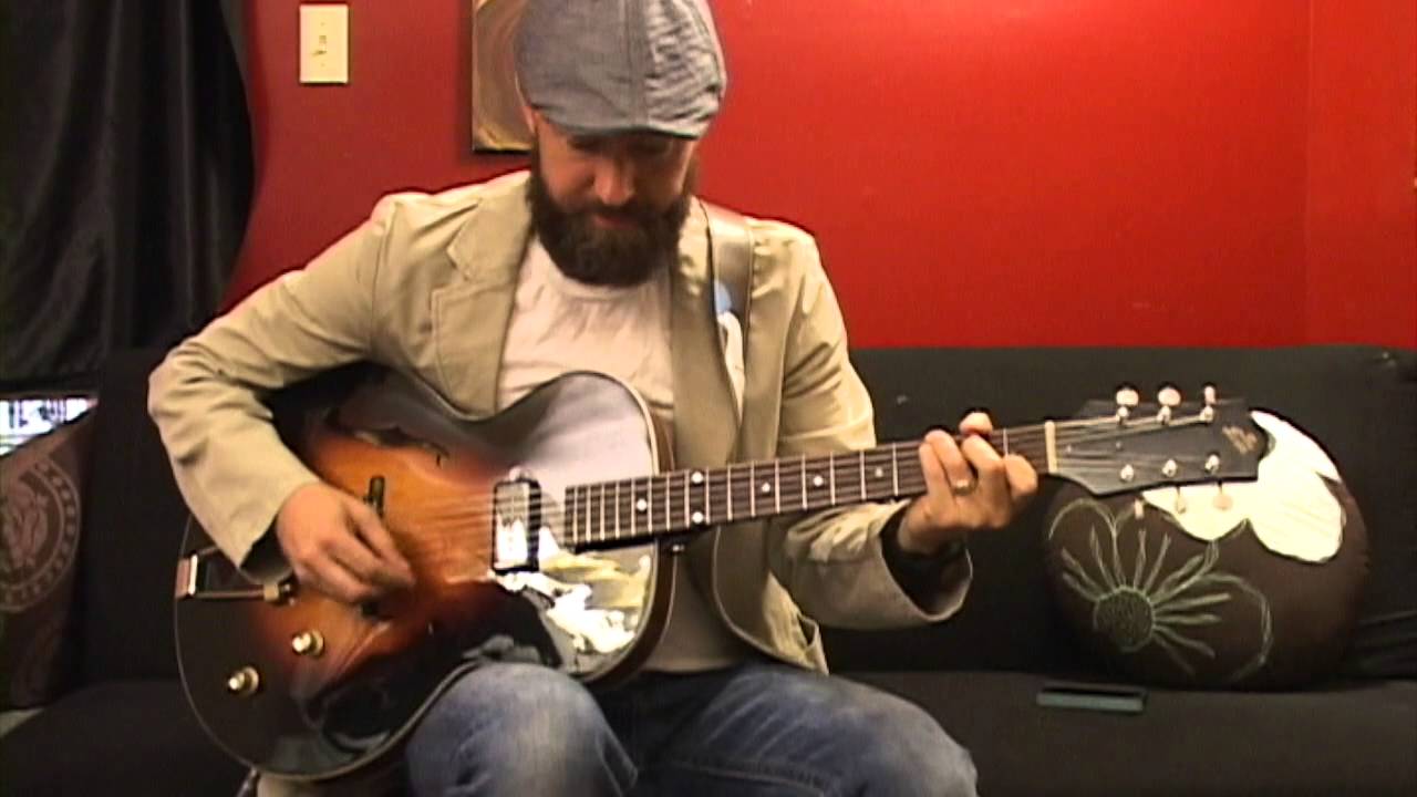 Loar LH-301T Archtop &mdash; мой обзор PLUGGED IN