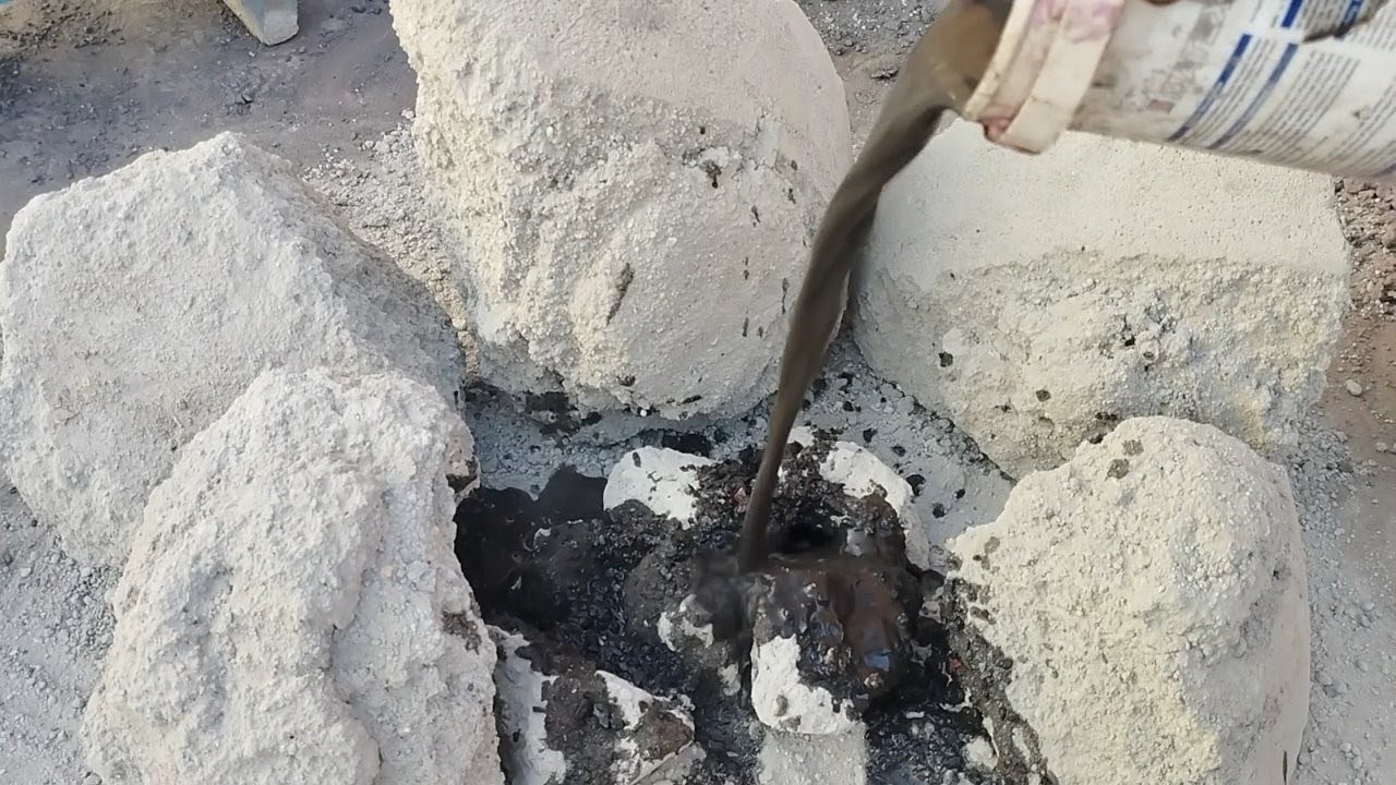 ASMR: Reused Pure Cement Floor Crumbling Big Chunks Charcoal Paste Pouring #csasmr #oddlysatisfying