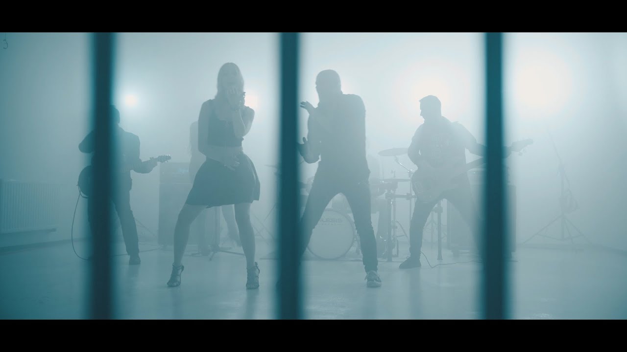 Riff Band - To Ni Političen Song