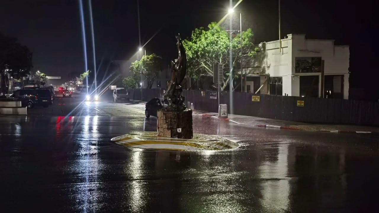 South Africa 🇿🇦 Plettenberg Bay🤯 Drive Thru Tour from Market Square to Beacon Island Beach|Amapiano.
