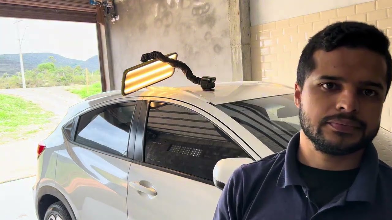 Resolvendo amassado na coluna do Honda HRV com a técnica do martelinho de ouro