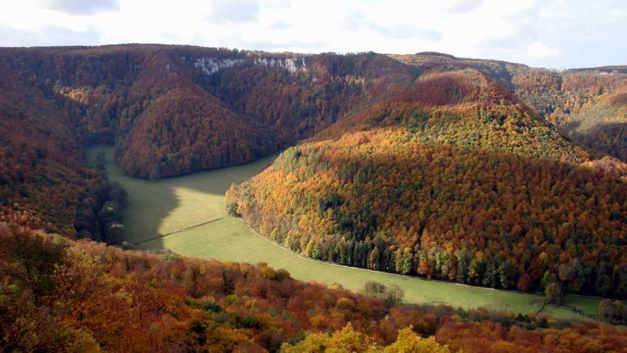 Bilder aus Bad Urach mit Entspannungsmusik.