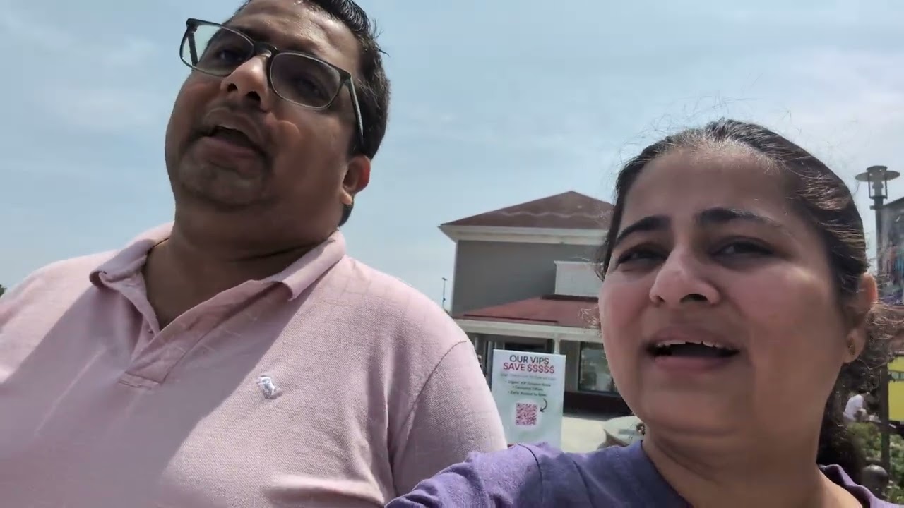 Massachusetts tax free weekend | bohot shopping ki | papa ke face pe kya ho gaya | Desi Vibes in US