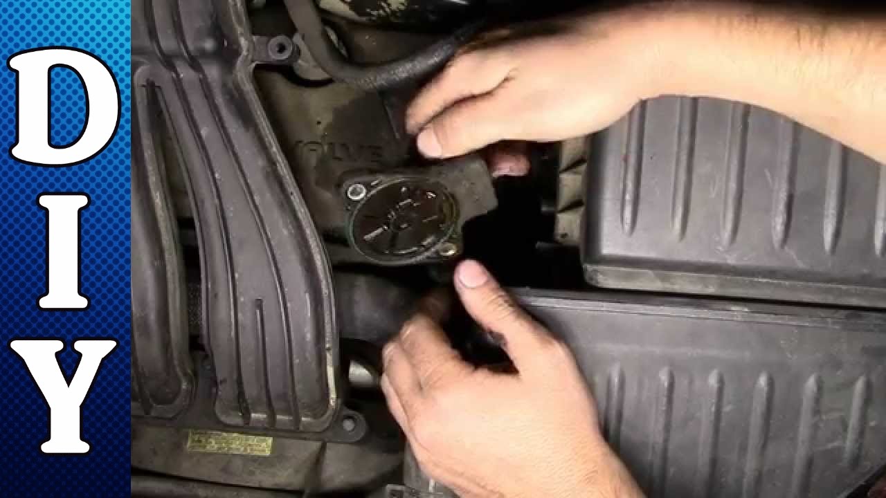 Как снять и заменить датчик положения распределительного вала — Chrysler PT Cruiser 2 4L Non Turbo