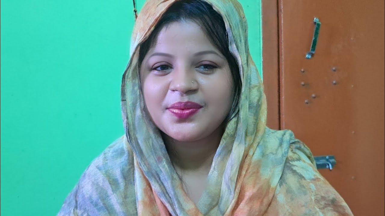 গরিব ঘরের মেয়ে আমি তেমন কিছু চাইনা ডালভাত হলে সারাটা জীবন স্বামীর সেবা করে থাকতে চাই