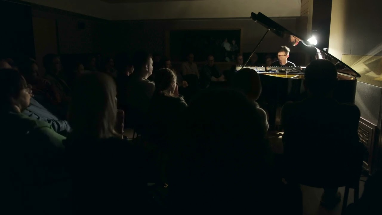 MACIEJ TUBIS | INTO THE NIGHT | Tubis.Studio live | 2024