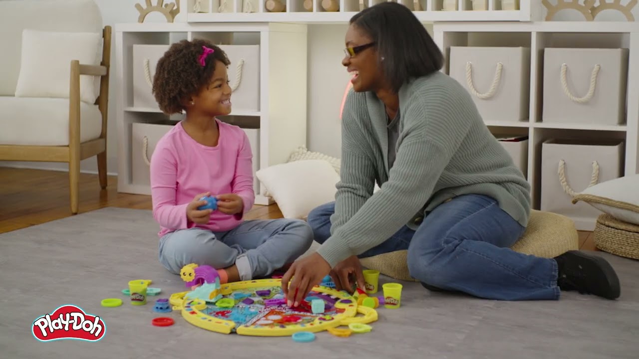 F91435L0 - Play-Doh Fold and Go Starter Set with Play Mat