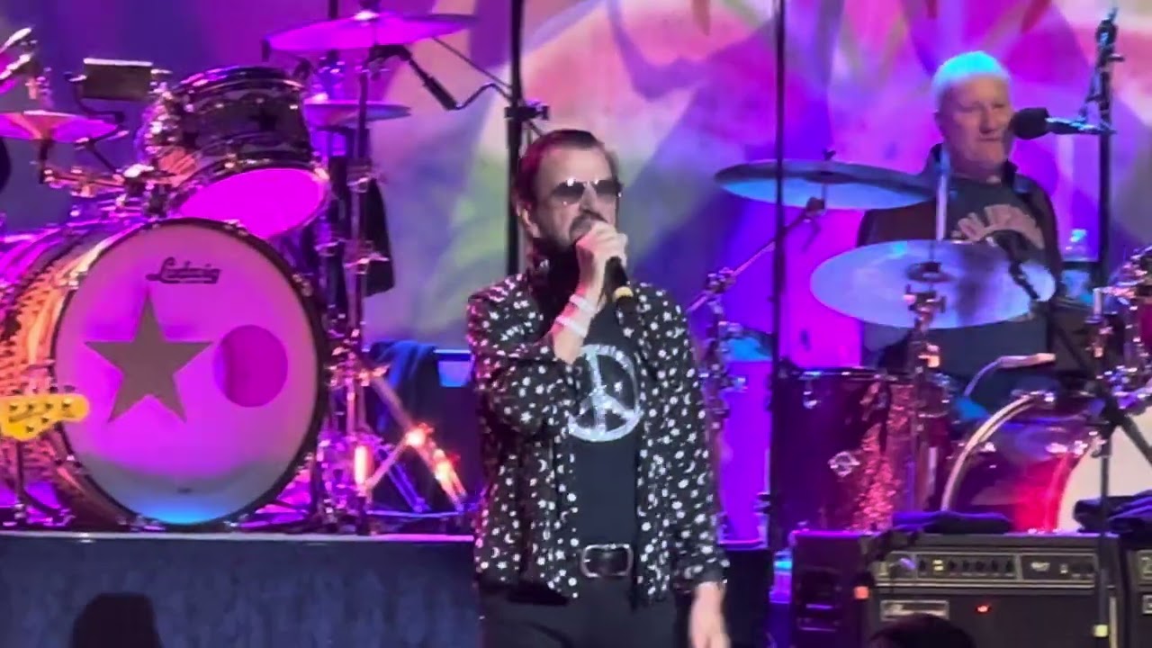 With a Little Help from My Friends - Ringo Starr and his all Star Band (Columbus 10/10/2023)