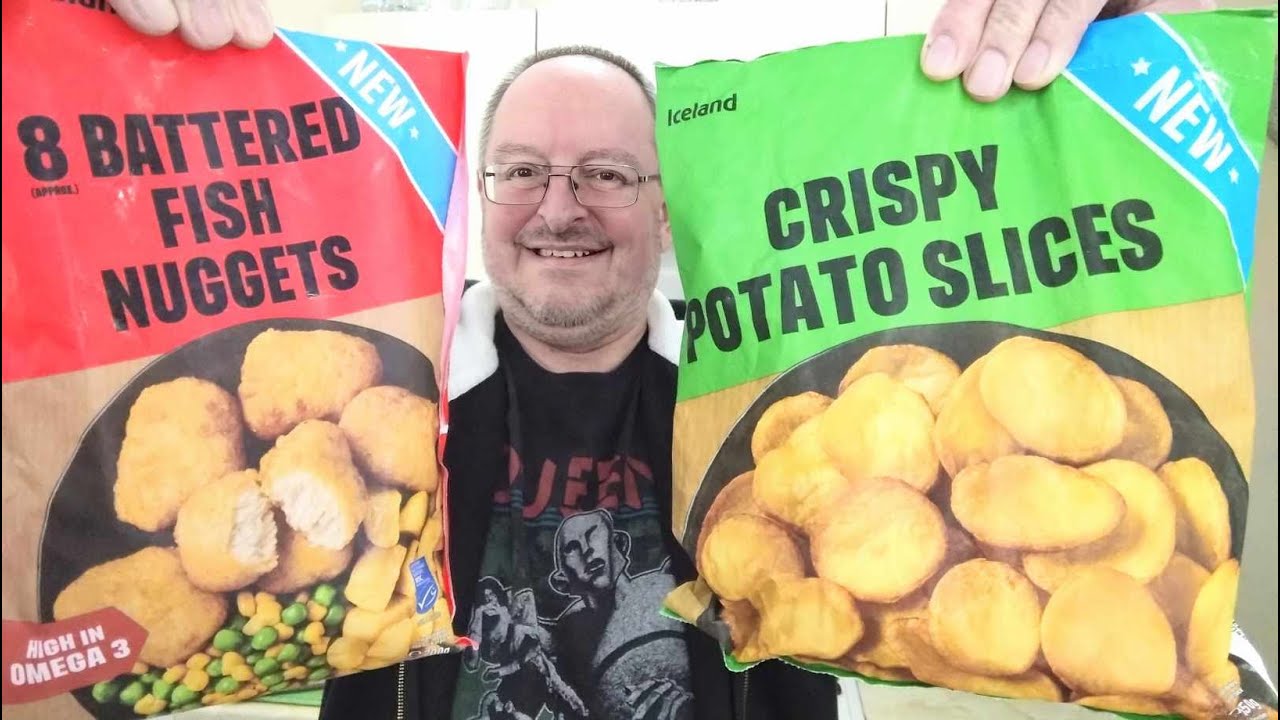 *NEW* Iceland Battered Fish Nuggets £1 And Crispy Potato Slices £1 ~ Budget Meal ~ Food Review