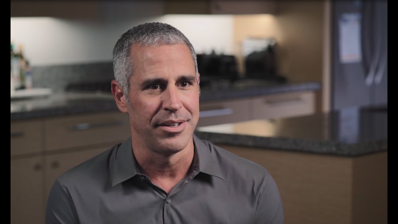 Robert Louis, MD, FAANS | Empower360 Endowed Chair in Skull Base and Minimally Invasive Neurosurgery