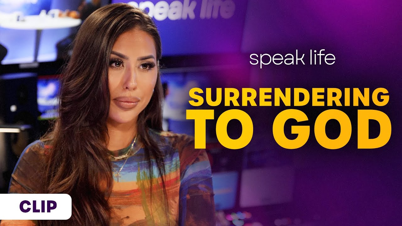 Surrendering to God - Kayla Cardona & Katana Natasha  | Speak Life on Praise Hits