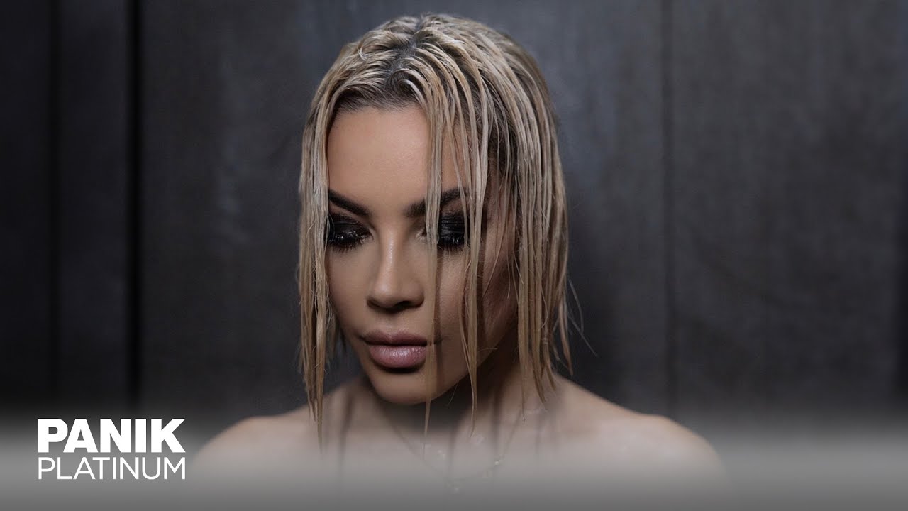 &Mu;&alpha;&rho;&iota;ά&nu;&tau;&alpha; &Pi;&iota;&epsilon;&rho;ί&delta;&eta; - &Alpha;&gamma;&nu;&omicron;&epsilon;ί&tau;&alpha;&iota; - Official Music Video