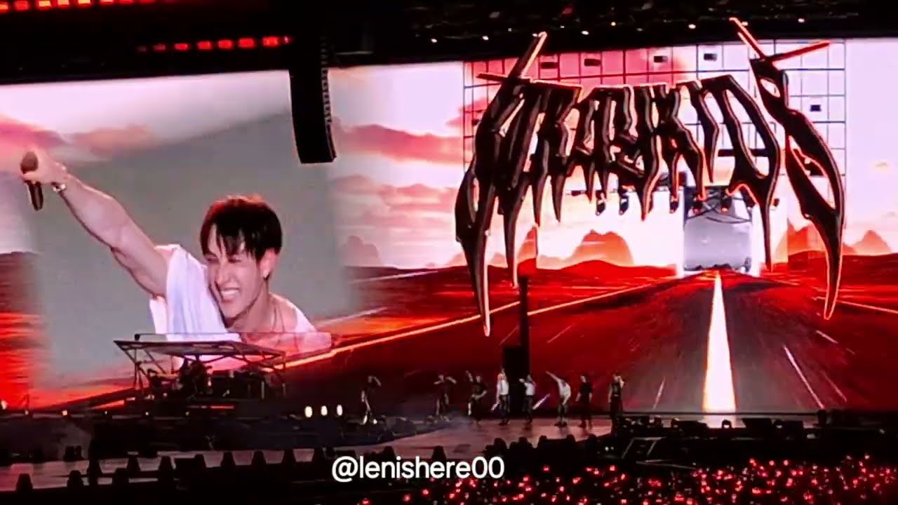 Stray Kids World Tour 《dominATE KAOHSIUNG》 - Twilight + Lonely St.