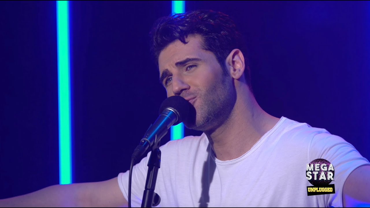 Πέτρος Ιακωβίδης - Unplugged Medley - Mega Star