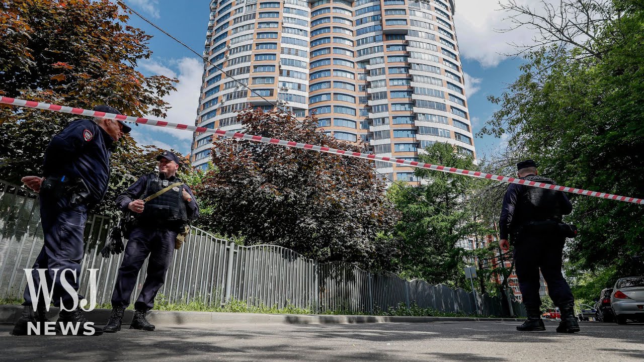 Drones Hit Residential Areas in Moscow for First Time | WSJ News