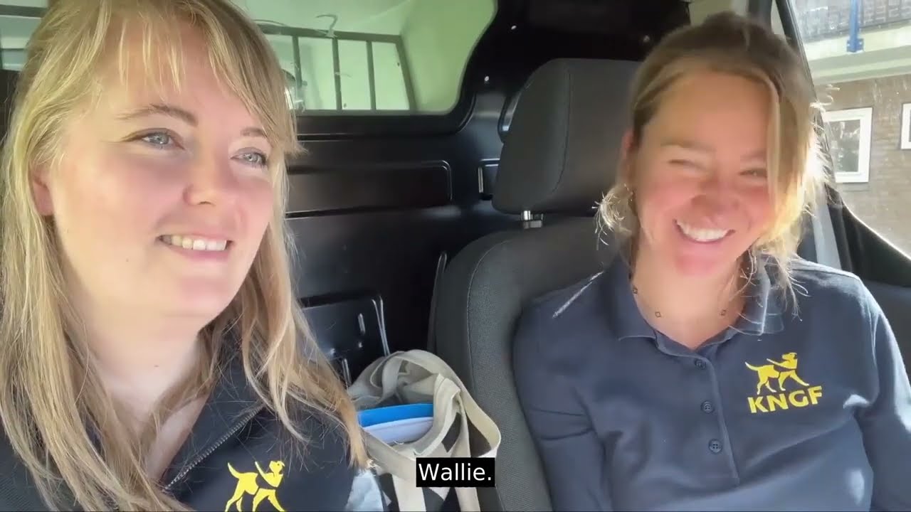 Vlog Lara en Lisa: het uitdelen van de puppies