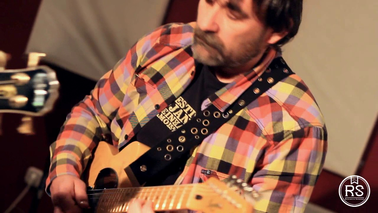 Runaways Sessions S03E04 - The Playboys [The Foots]