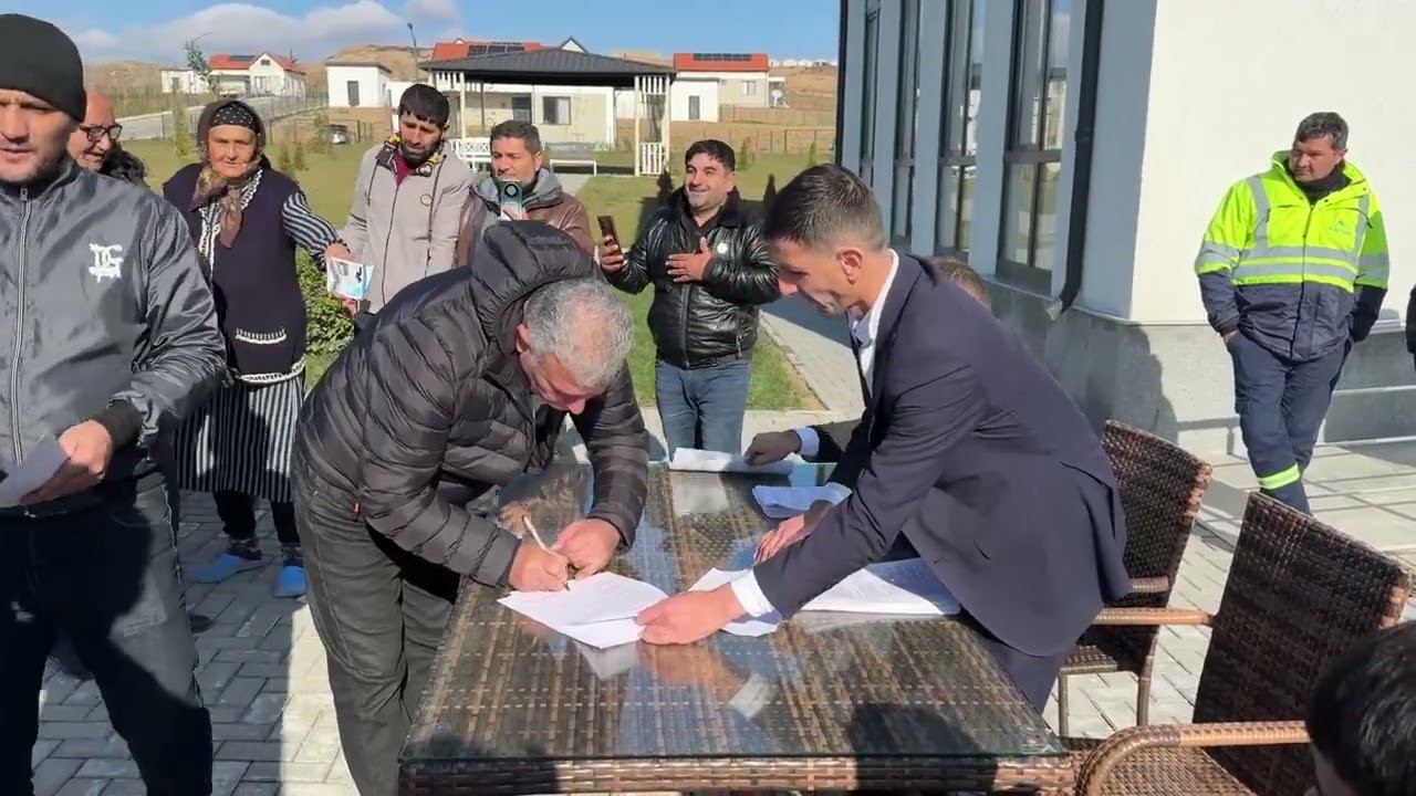 Horovlu daha 22 ailəyə qucaq açdı