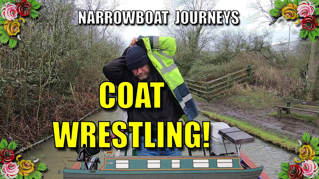ASHBY CANAL: Boating through Hinckley to bridge 22 - more narrowboat journeys on the Ashby Canal.