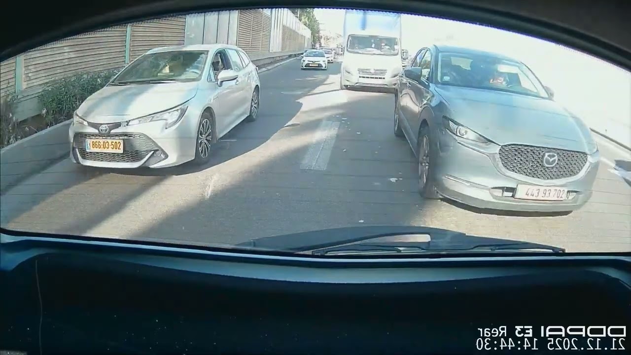 CRAZY DRIVING IN ISRAEL 720