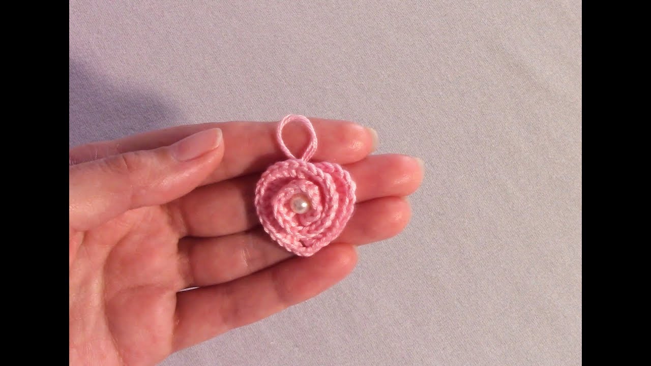 Маленькое сердечко крючком