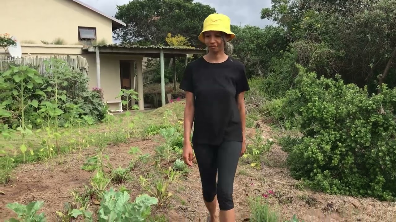 Steph shares processing beetroot from the garden