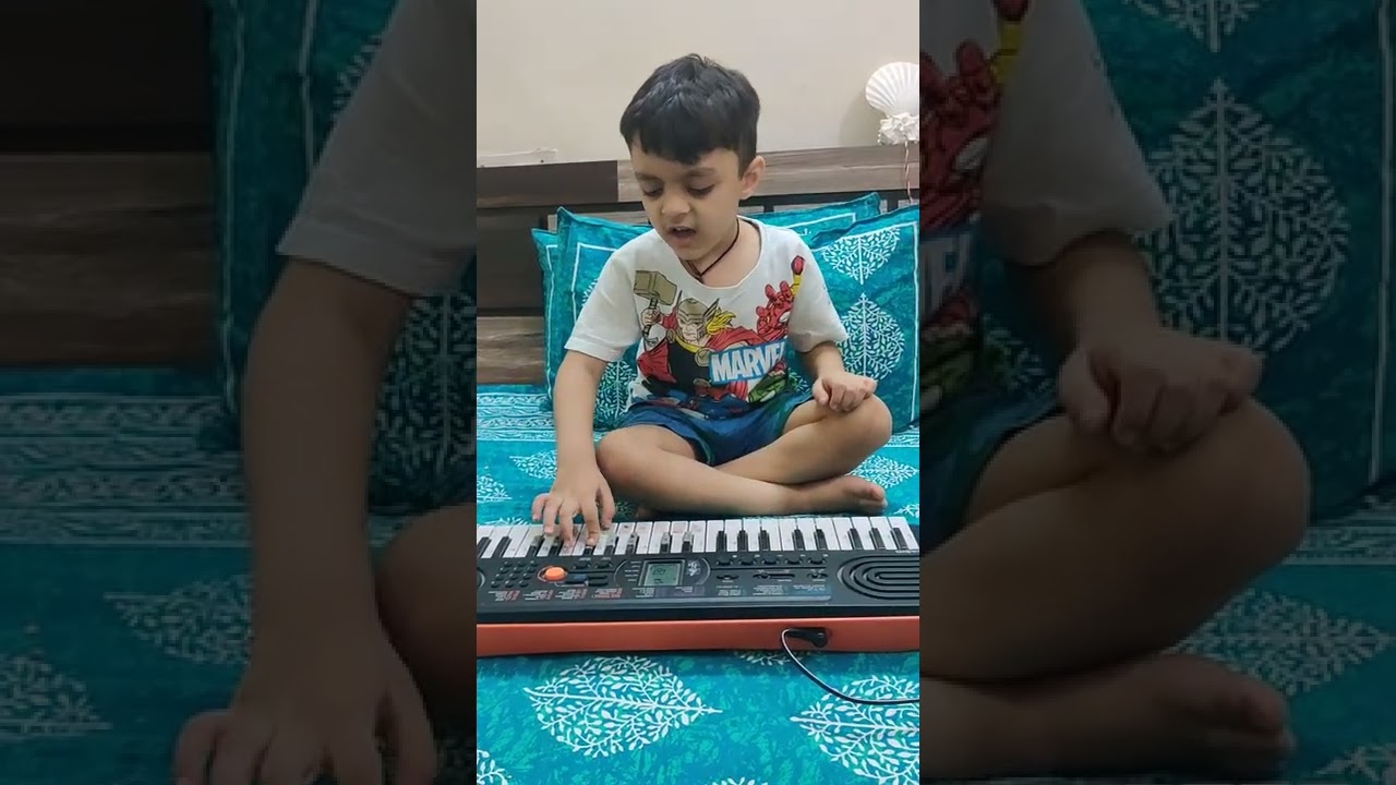 5 year old singing sargam 😍😍. #kids #singing #sargam #alankar #classicalmusic #music