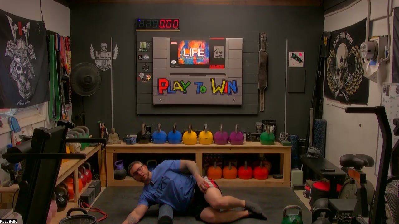 Gloved Half Snatch 20kg - 12 minutes then 12 minutes no gloves