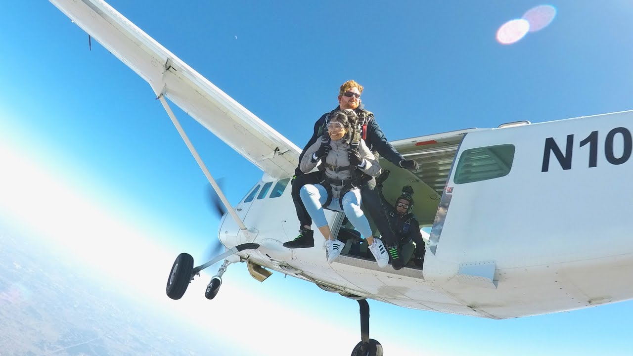 Skydiving ft. 14,000 | Tandem Skydiving in North Georgia