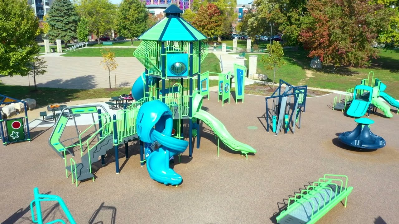 Waldron, Hill and Buskirk Playground in Bloomington, Indiana by Miracle Recreation