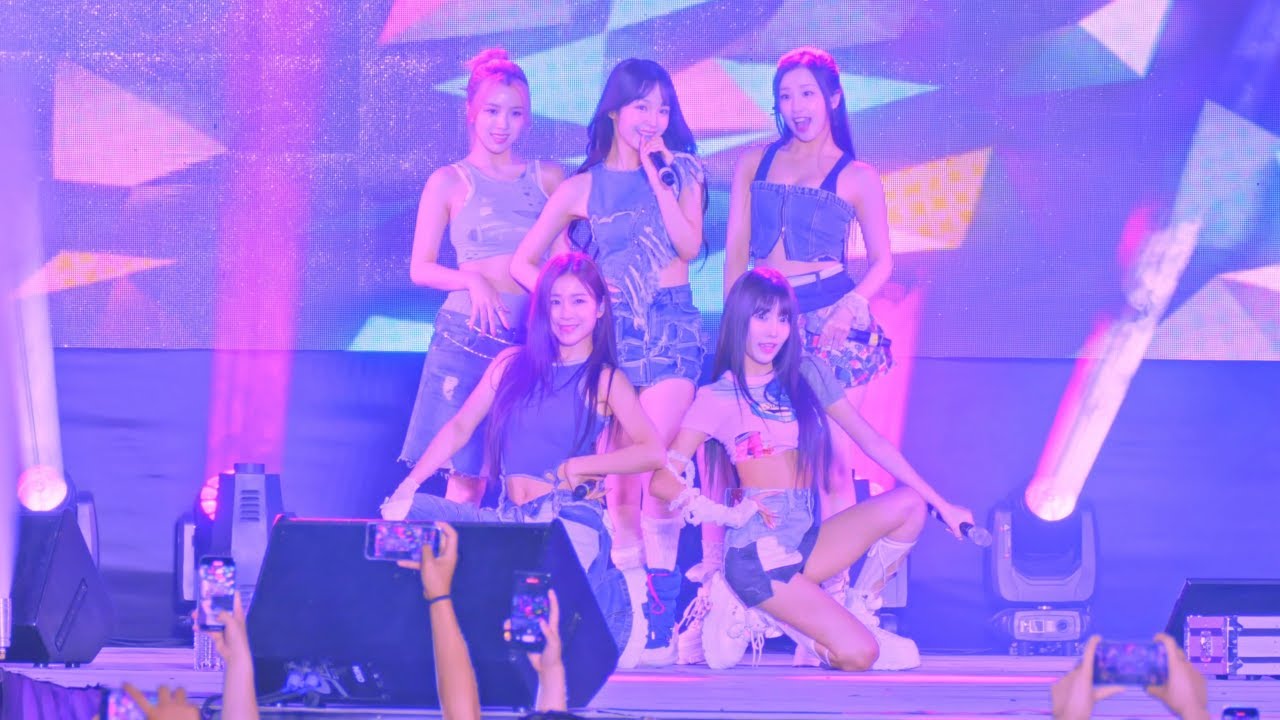 240503 WOOAH (우아) - 청주대학교 축제 직캠 (Fancam)