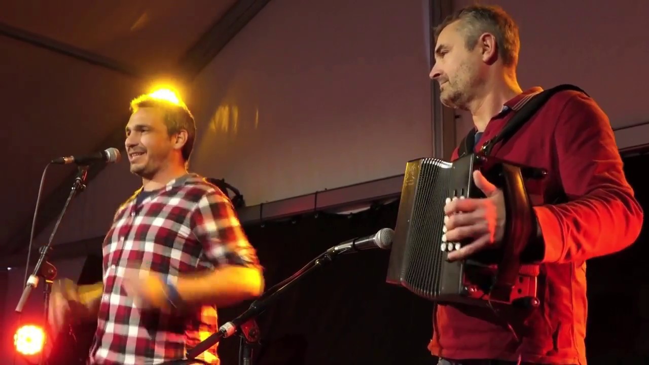 BOGUE 2018 - CLEMENT / BODIN - Rid&eacute;e six temps