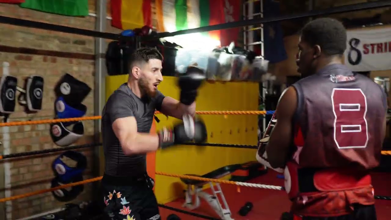 Samir Bouamrane absolutely destroying the pads.