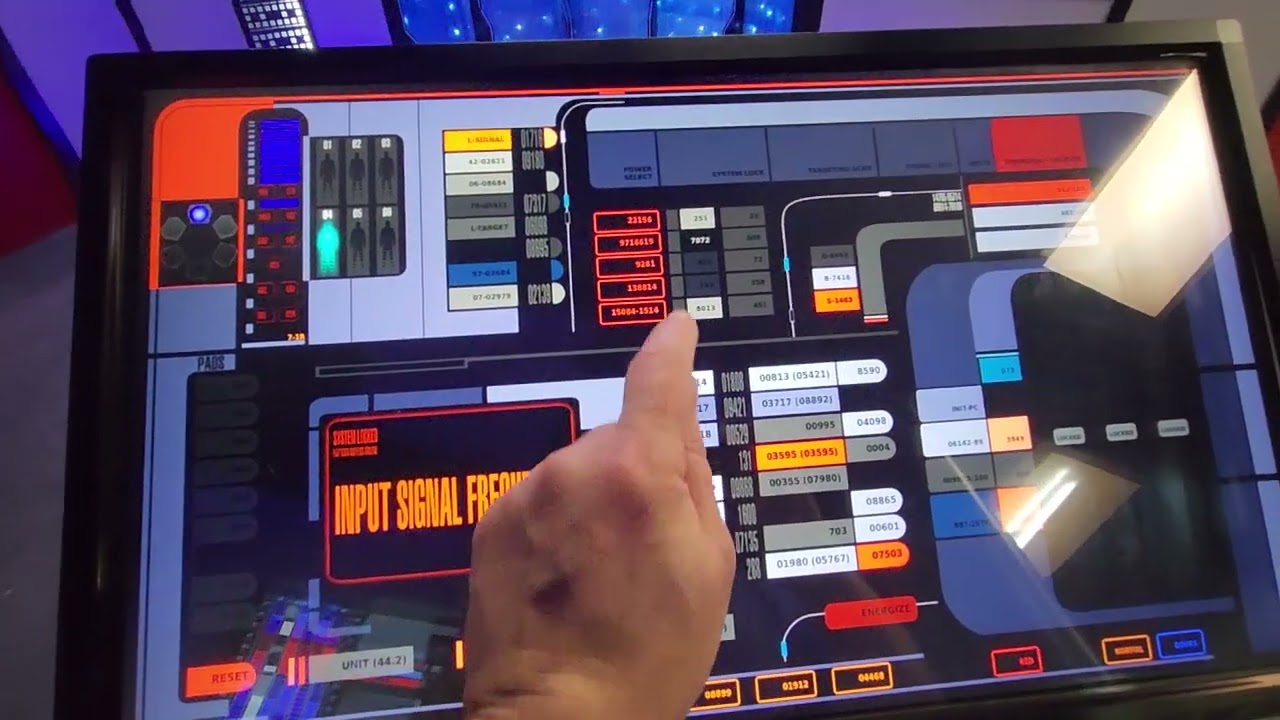 Upgraded transporter room and new console. 😁