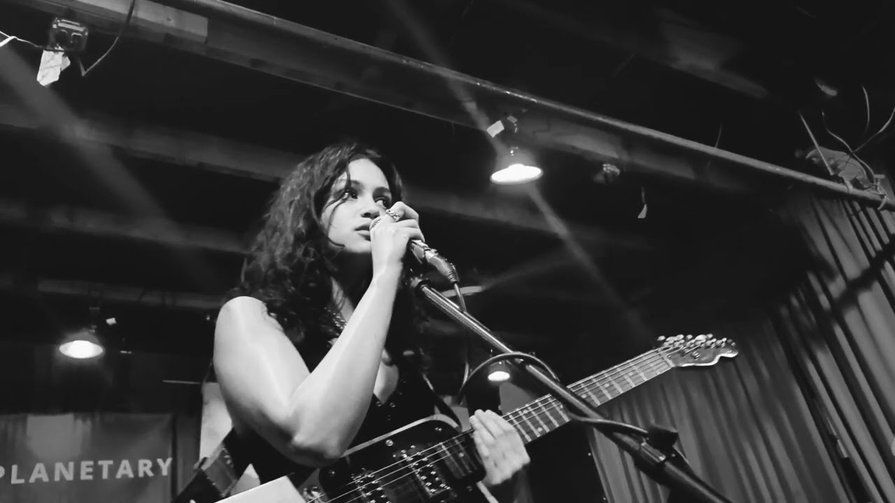 HONEYGLAZE - "Don't" - 2025/3/13 - Valhalla, TX