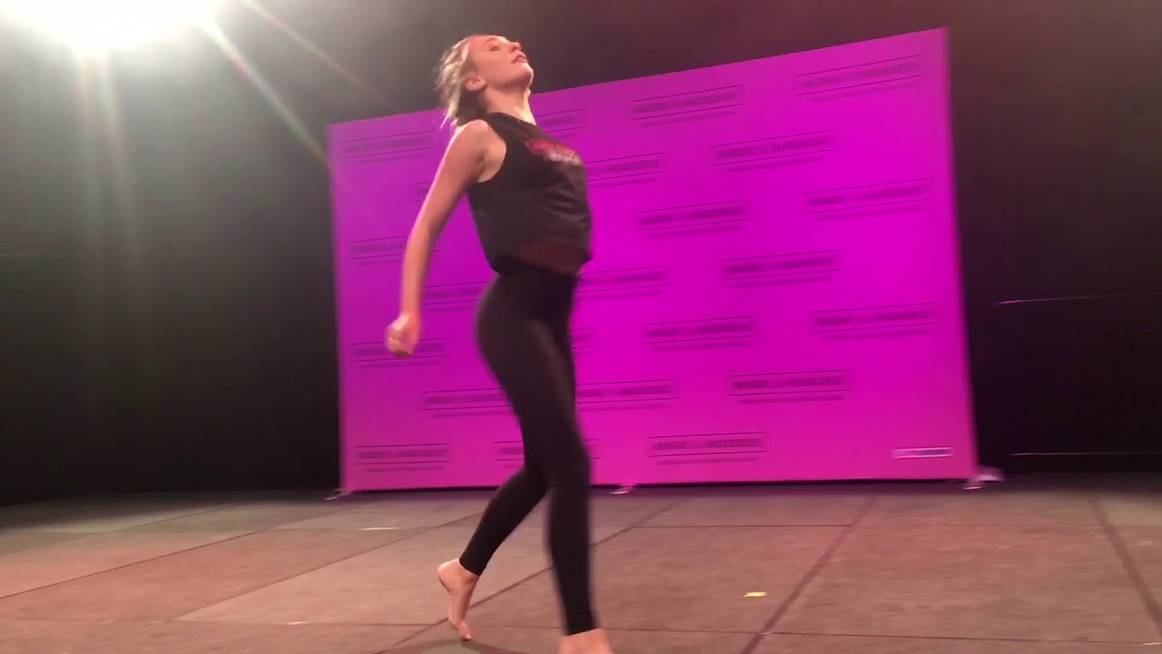 Maddie & Mackenzie : Australia and New Zealand tour