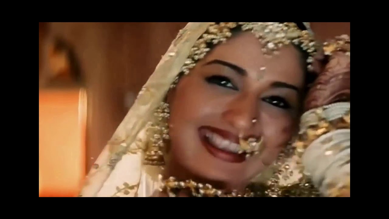 Tum Hi Aana....Salman Sonali aka Prem Preeti of Hum Saath Saath Hain.