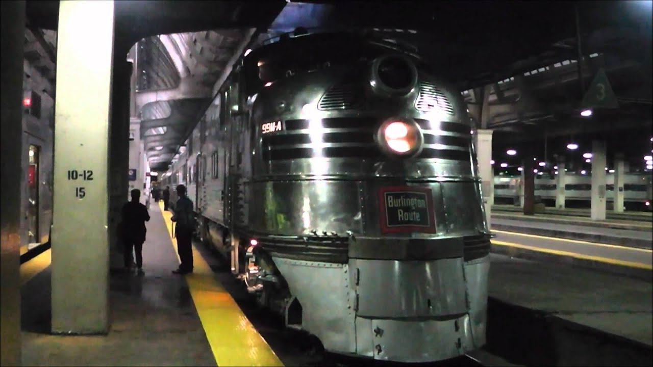 CB&Q 'Nebraska Zephyr' & E5 9911A 'Silver Pilot' at Chicago Union Station on 22.09.12