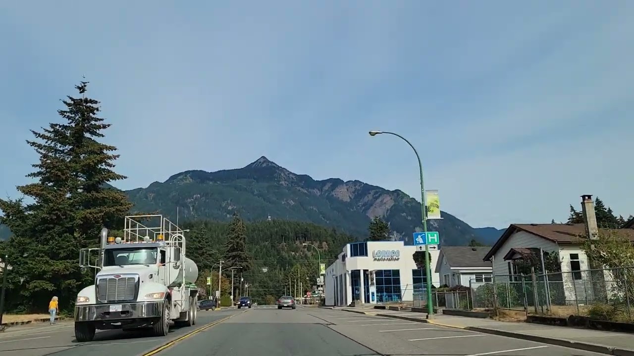 Driving through Hope, BC 2022 🇨🇦