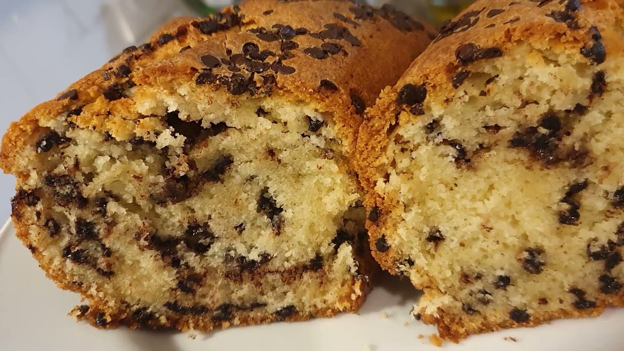 GÂTEAU AU PÉPITE DE CHOCOLAT ULTRA MOELLEUX