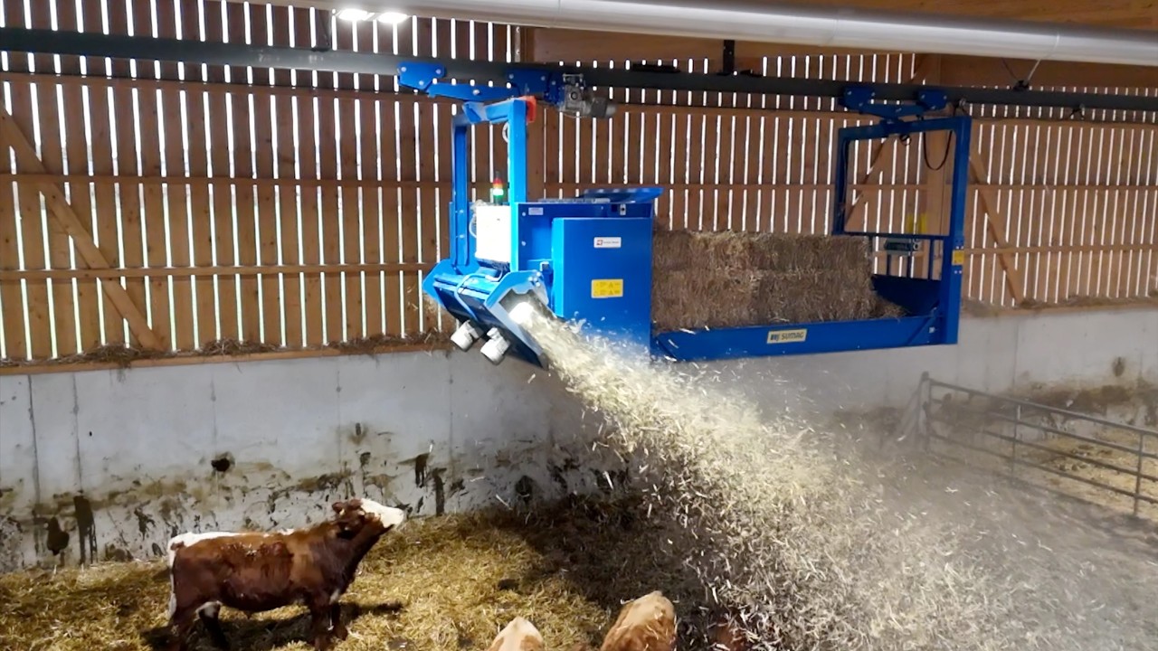 Einstreumaschine entwickelt und gebaut bei 🇨🇭 Sumag 🇨🇭