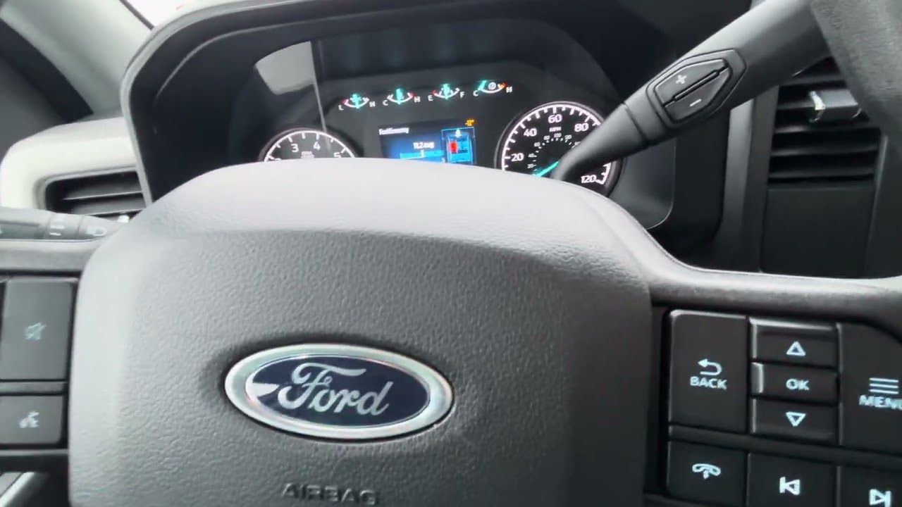 Ford F250 XLT 2024 года (7,3 л бензин)