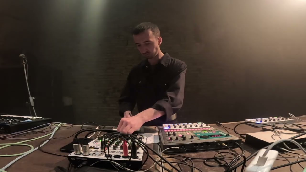 Andrii Kunin live at Otel`, Kyiv [27.08.2025] (нойз щосереди) experimental